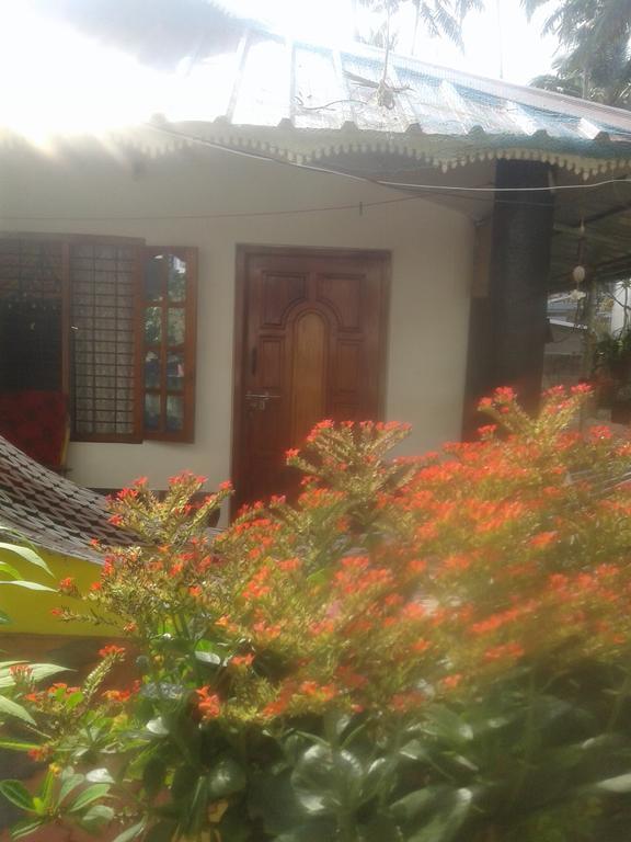 Karthik Villa Varkala Ngoại thất bức ảnh